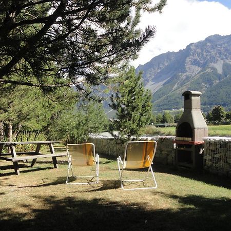La Casa Di Armando Aparthotel บอร์มิโอ ภายนอก รูปภาพ