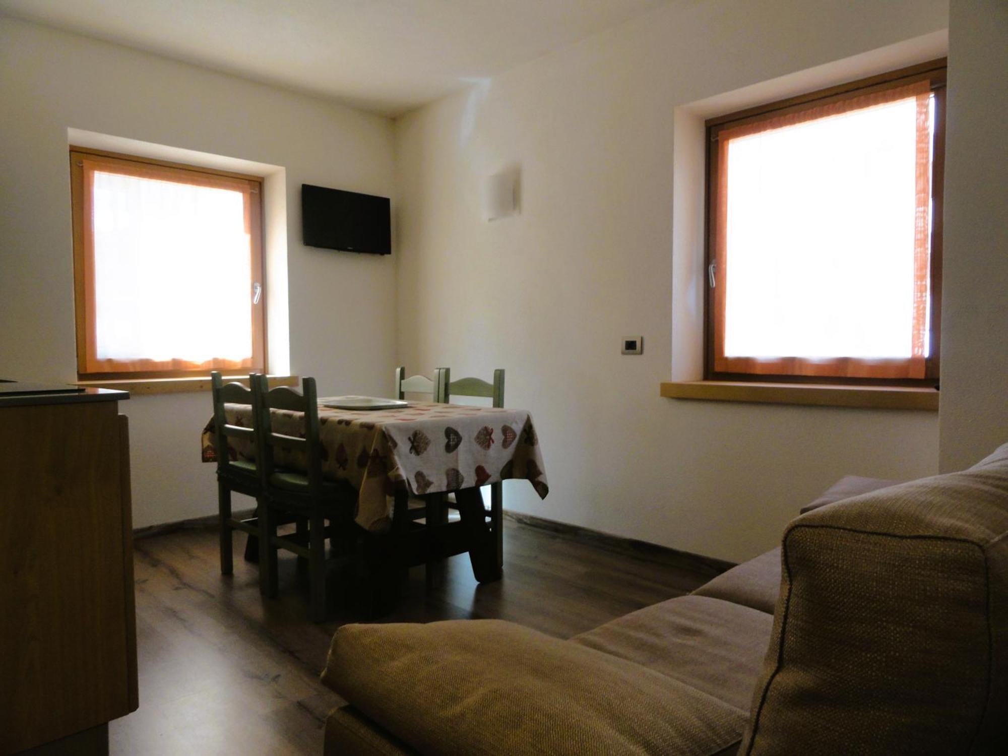 La Casa Di Armando Aparthotel บอร์มิโอ ภายนอก รูปภาพ