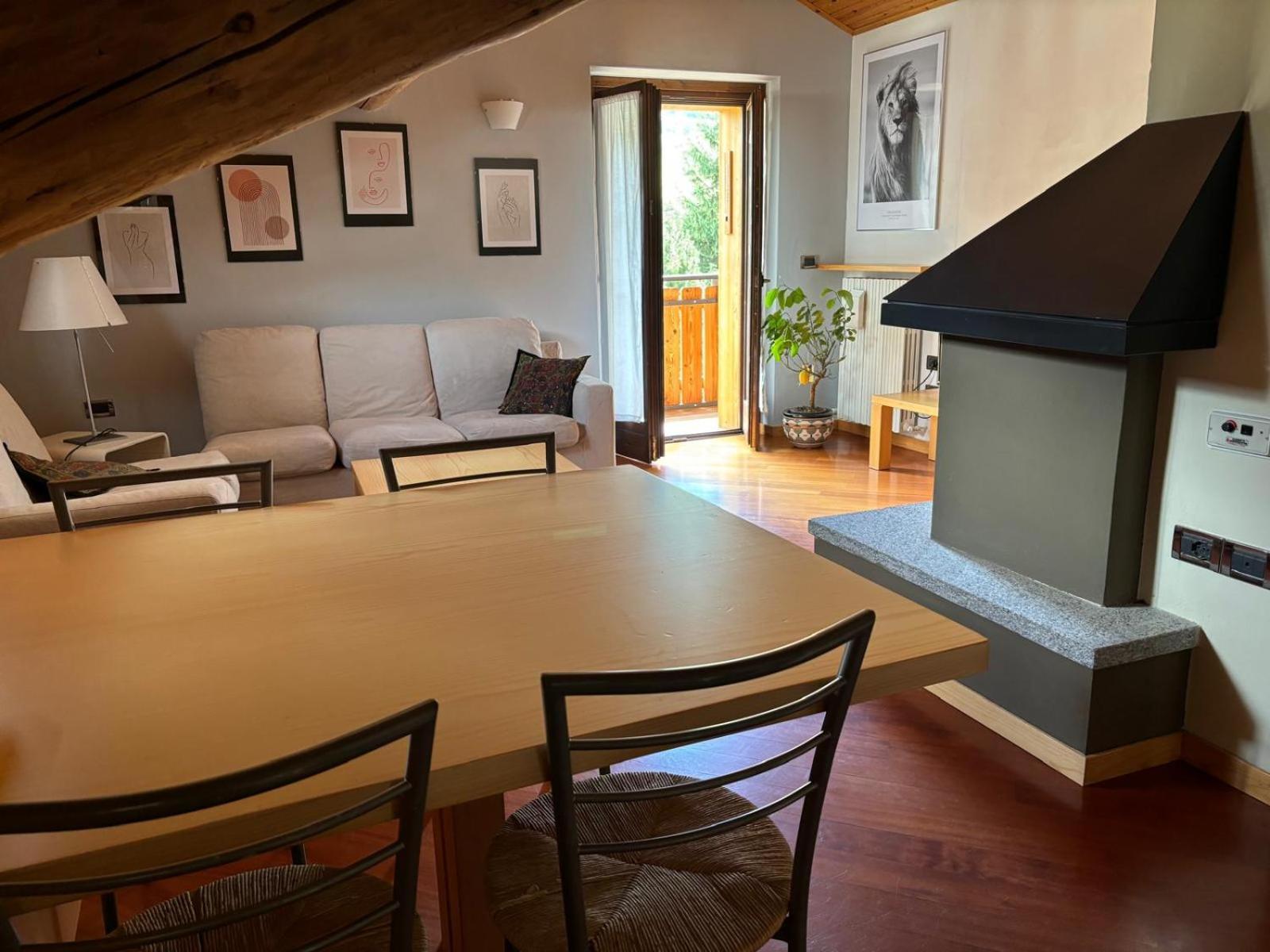 La Casa Di Armando Aparthotel บอร์มิโอ ภายนอก รูปภาพ
